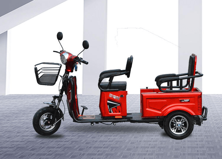 雅迪、愛瑪推出的新電動(dòng)三輪乘用車,安全時(shí)速,可載3人,很實(shí)用