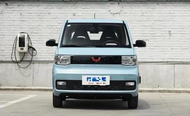 五菱電動車倒退?新車不支持充電樁,充電方式笑而不語