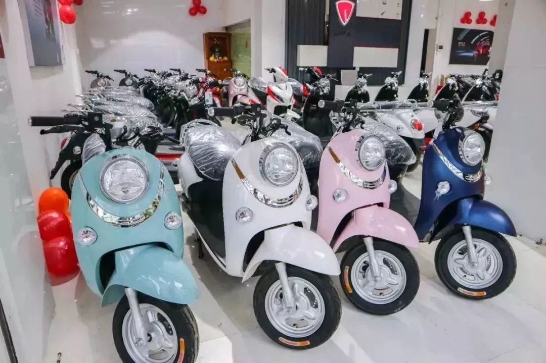 立馬電動車現(xiàn)搶灘斗門眾多車型上新,低至2680元/臺!