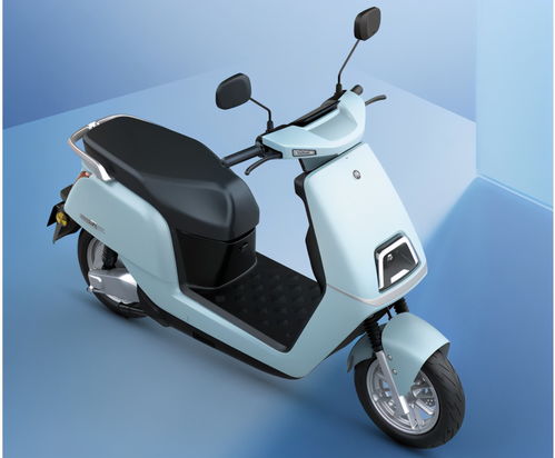 愛瑪小刀新推電動車 獨特大燈設計與100公里續航引領行業潮流