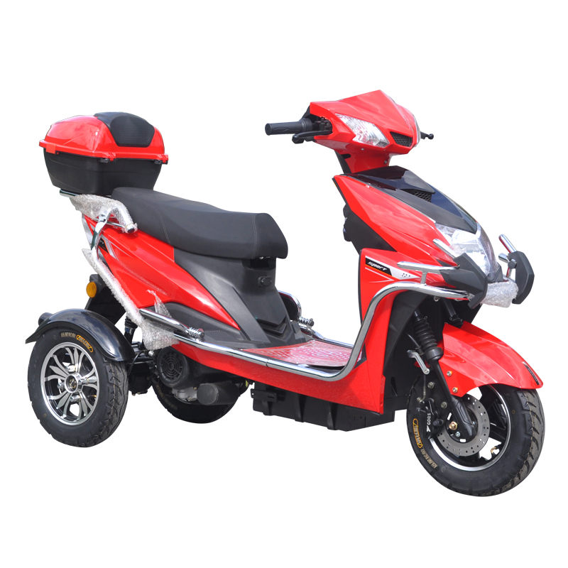 鈴本油電混合倒三輪電動車 未來城市出行的智慧選擇